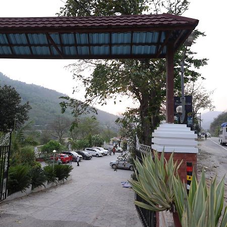 Riverside Resorts Devaprayāg Exterior foto