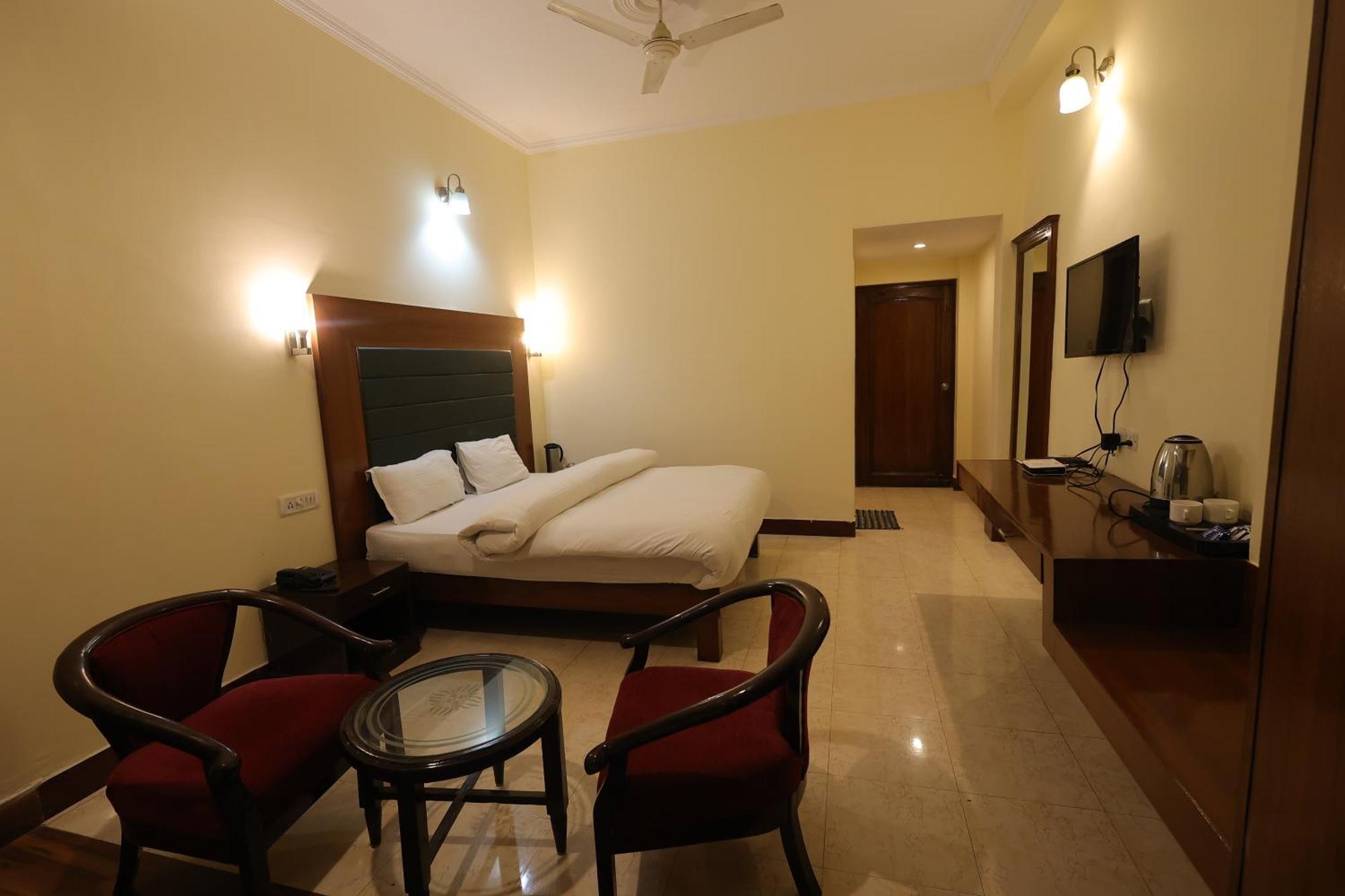 Riverside Resorts Devaprayāg Exterior foto